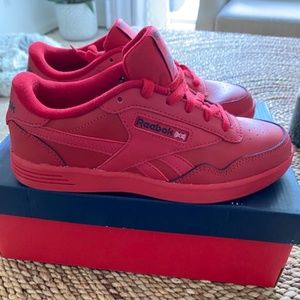 Women's Red Reebok Club Memt Sneakers/Tennis shoe Size 7.5 FX0403